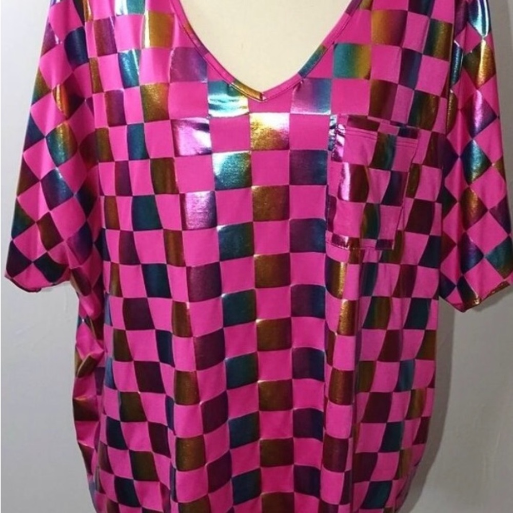 Jodifl Vibrant Checkered V-Neck Top